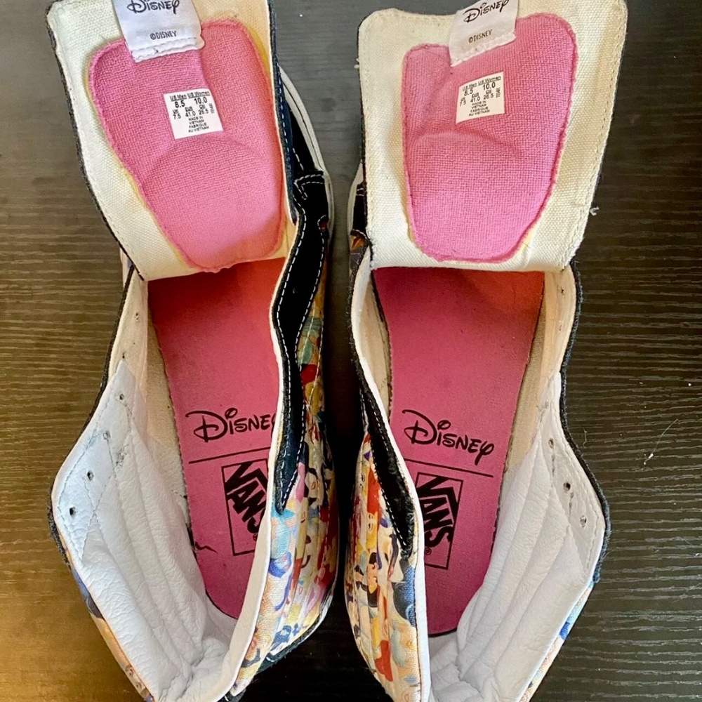 Vans Disney Collab SK8-Hi Slim Multi Princess Print. Limited Edition W-10 - Picture 3 of 5